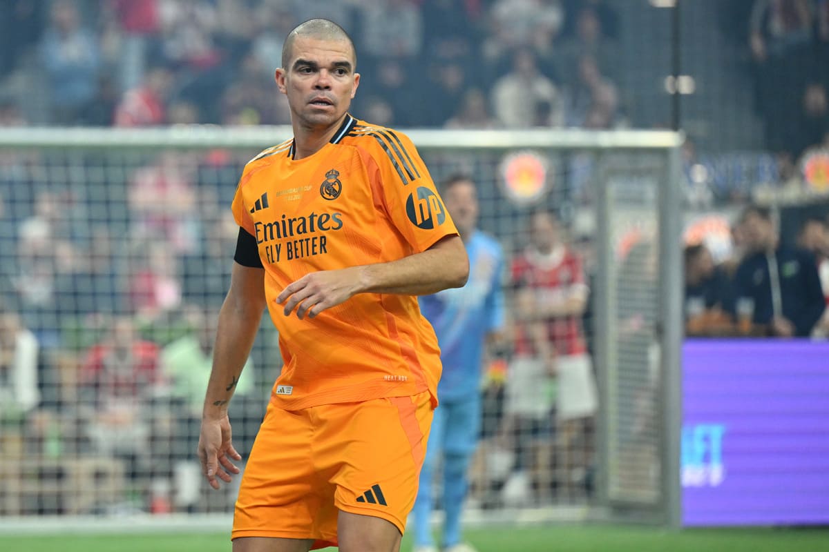 MUNICH, GERMANY - MARCH 17: Pepe of Real Madrid looks on during the Beckenbauer Cup 2025 at SAP Garden on March 17, 2025 in Munich, Germany. As part of the club's 125th anniversary, FC Bayern will host a unique legends tournament on 17 March 2025 in honour of its late honorary president Franz Beckenbauer (1945 - 2024). (Photo by Sebastian Widmann/Getty Images)