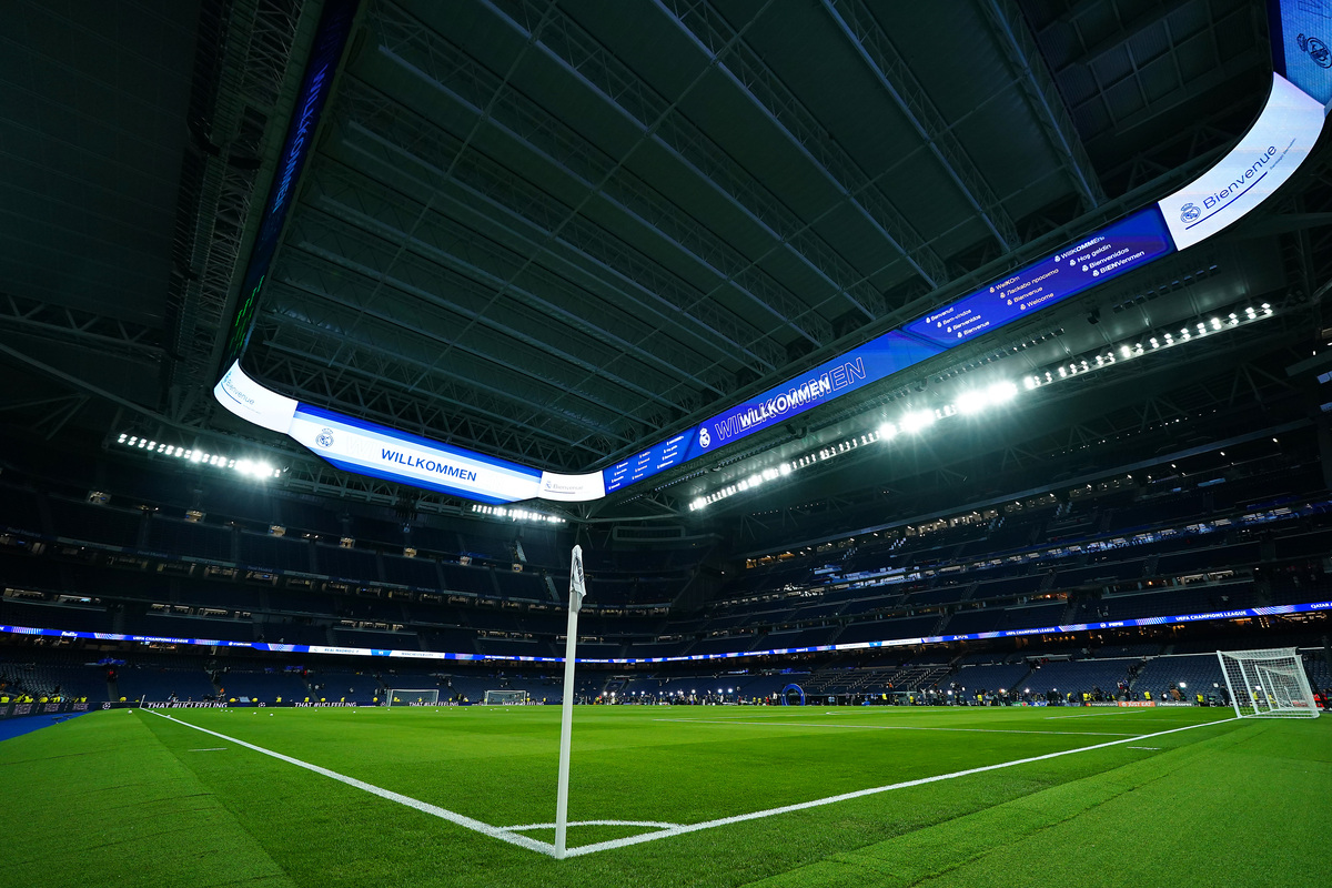 MADRID, SPAIN - FEBRUARY 19: General view inside the stadium prior to the UEFA Champions League 2024/25 League Knockout Play-off second leg match between Real Madrid C.F. and Manchester City at Santiago Bernabeu Stadium on February 19, 2025 in Madrid, Spain. (Photo by Angel Martinez/Getty Images)