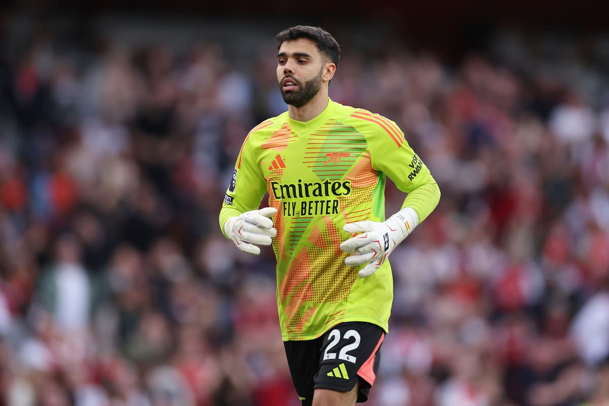 LONDON, ENGLAND - APRIL 12: David Raya of Arsenal during the Premier League match between Arsenal FC and Brentford FC at Emirates Stadium on April 12, 2025 in London, England. (Photo by Alex Davidson/Getty Images)