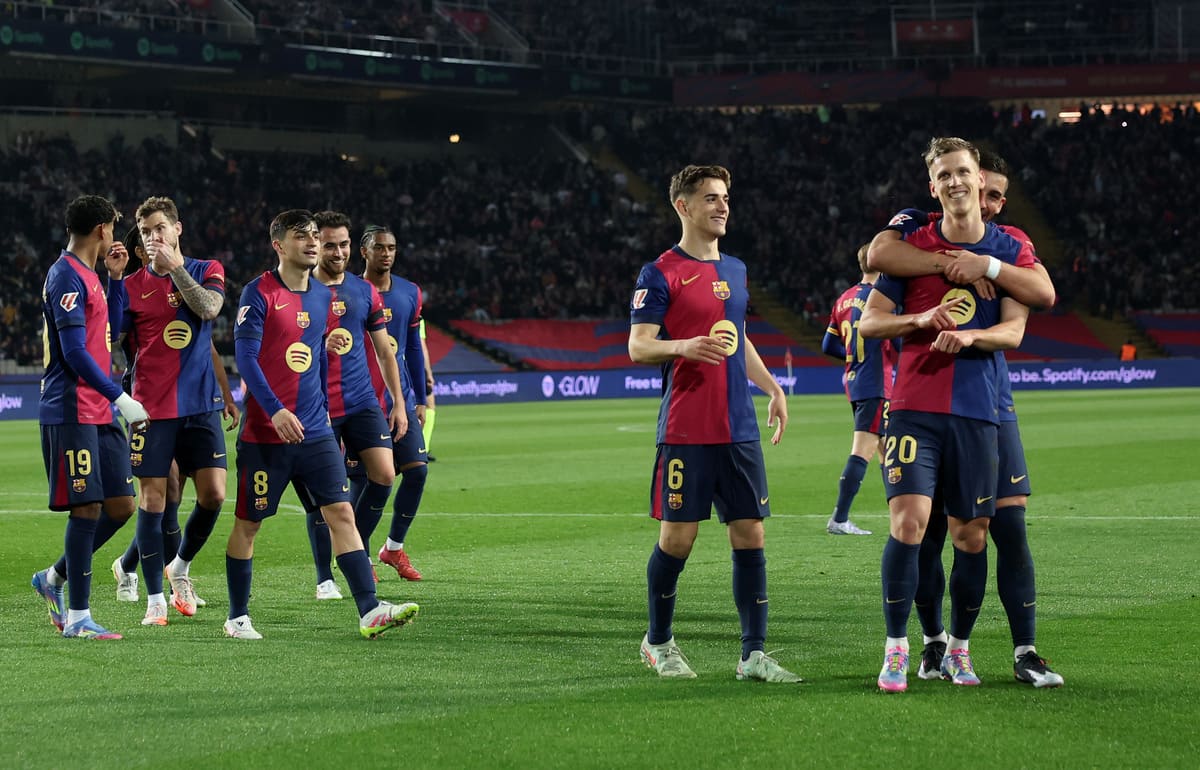 BARCELONA, SPAIN - MARCH 27: Dani Olmo of FC Barcelone celebrates scoring his team's second goal from a penalty retake during the La Liga EA Sports match between FC Barcelona and CA Osasuna at Estadi Olimpic Lluis Companys on March 27, 2025 in Barcelona, Spain. (Photo by Clive Brunskill/Getty Images)