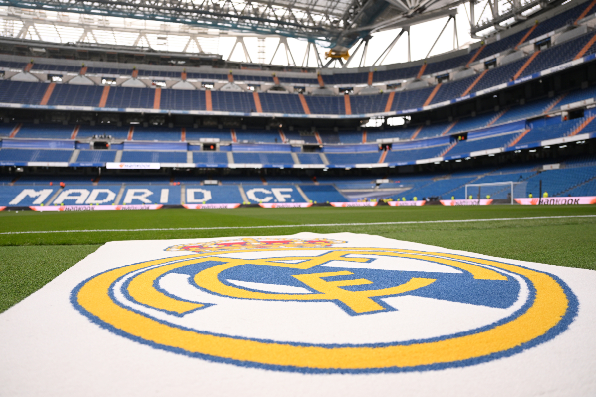 MADRID, SPAIN - OCTOBER 16: General view inside the stadium prior to the LaLiga Santander match between Real Madrid CF and FC Barcelona at Estadio Santiago Bernabeu on October 16, 2022 in Madrid, Spain. (Photo by David Ramos/Getty Images)