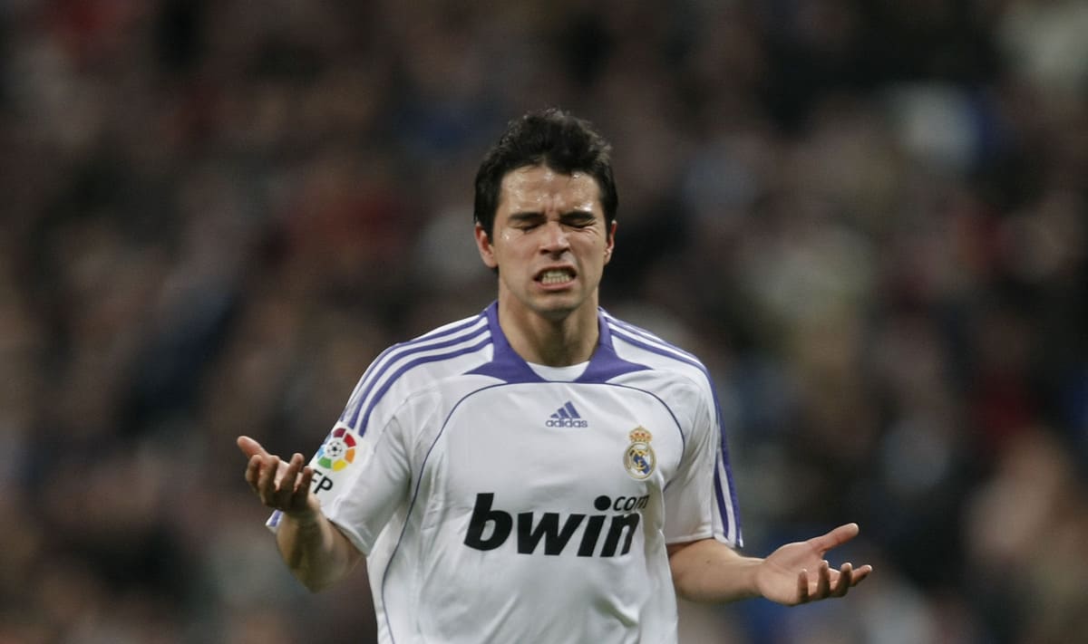 MADRID, SPAIN - JANUARY 16: Javier Saviola of Real Madrid reacts after missing a shot on goal during a Copa del Rey 2nd leg match between Real Madrid and Mallorca at the Santiago Bernabeu stadium on January 16, 2008 in Madrid, Spain. (Photo by Denis Doyle/Getty Images)