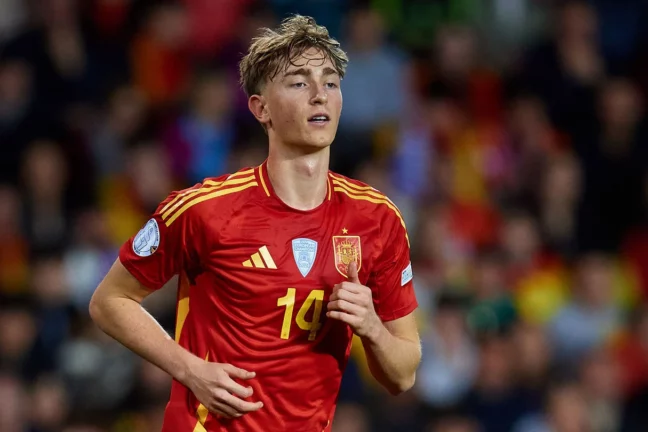 OFFICIEL : Huijsen est un joueur du Real Madrid (realmadrid.com)