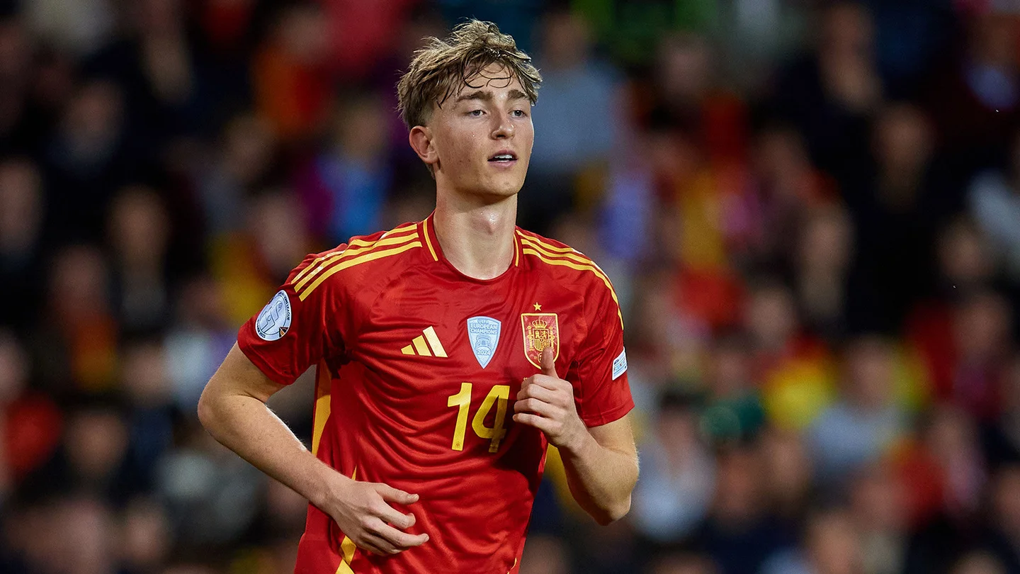 OFFICIEL : Huijsen est un joueur du Real Madrid (realmadrid.com)