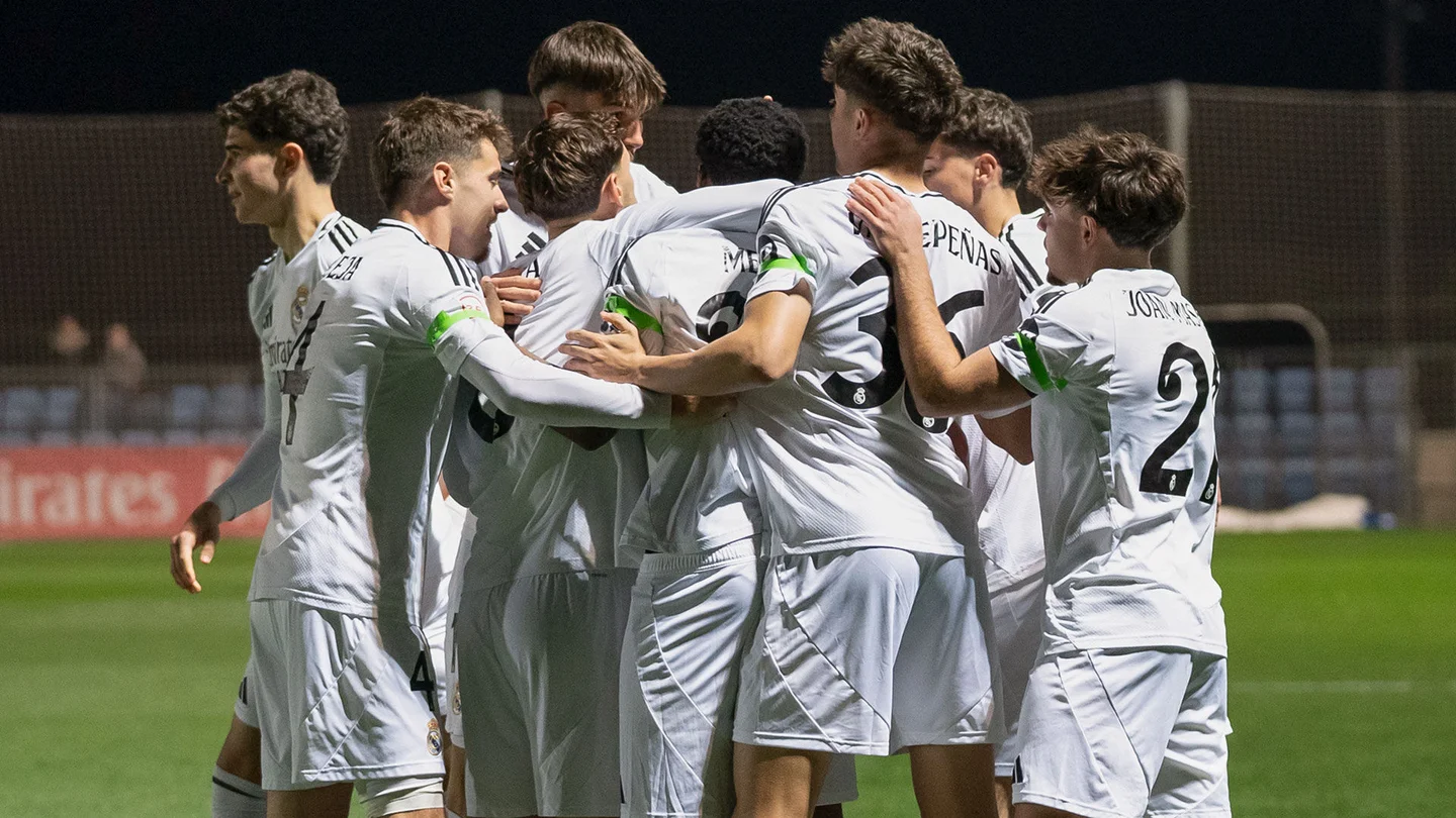 Le Real Madrid C tient son adversaire pour le playout de maintien en 4e division (realmadrid.com)