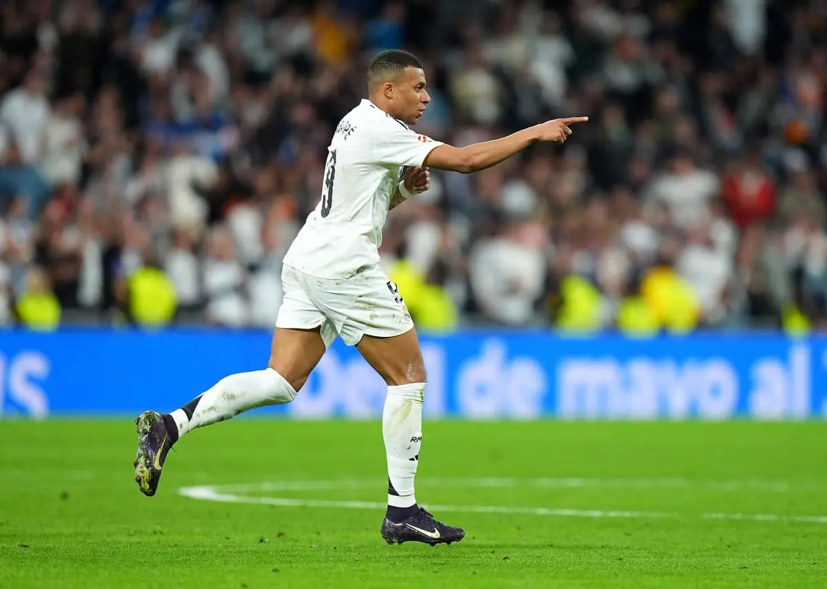 MADRID, SPAIN - MAY 14: Kylian Mbappe of Real Madrid celebrates scoring his team's first goal during the LaLiga match between Real Madrid CF and RCD Mallorca at Estadio Santiago Bernabeu on May 14, 2025 in Madrid, Spain. (Photo by Angel Martinez/Getty Images)