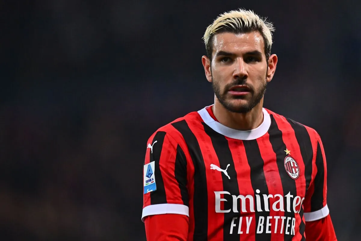 UDINE, ITALY - APRIL 11: Theo Hernández of AC Milan during the Serie A match between Udinese and AC Milan at Stadio Friuli on April 11, 2025 in Udine, Italy. (Photo by Alessandro Sabattini/Getty Images)