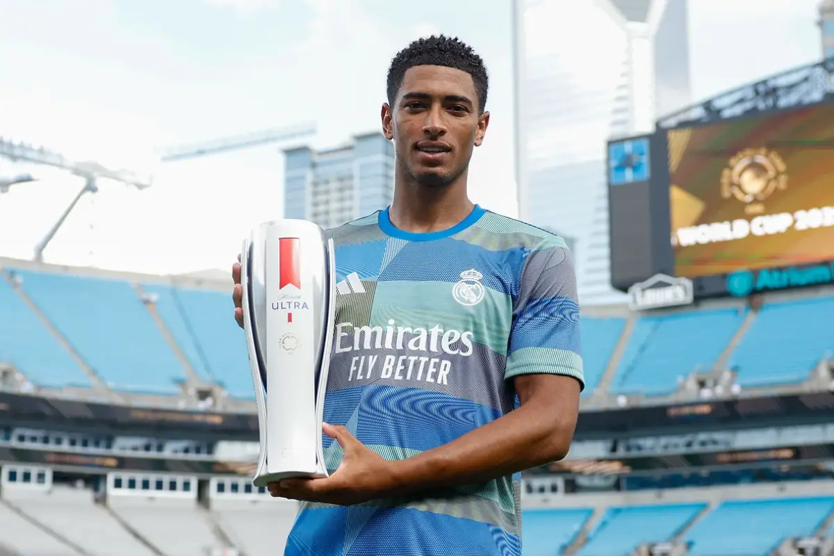 Bellingham : "Le poste de 10 est celui où je suis le plus à l'aise" (realmadrid.com)