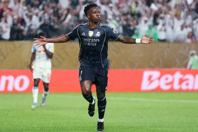 Vinicius Jr. et le Real Madrid : un avenir commun bientôt officialisé (realmadrid.com)