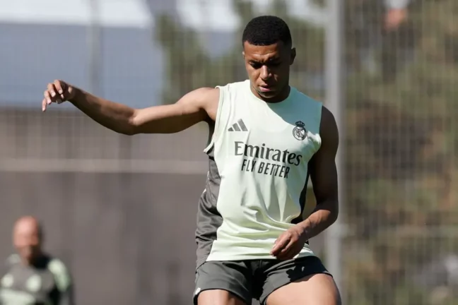 Mbappé sera de retour face à Salzbourg (realmadrid.com)