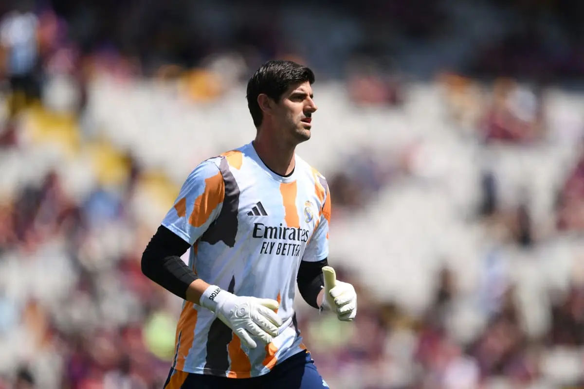 BARCELONA, SPAIN - MAY 11: SEVILLE, SPAIN - MAY 11: Thibaut Courtois of Real Madrid looks on, during the warm up prior to the LaLiga match between FC Barcelona and Real Madrid CF at Estadi Olimpic Lluis Companys on May 11, 2025 in Barcelona, Spain. (Photo by David Ramos/Getty Images)