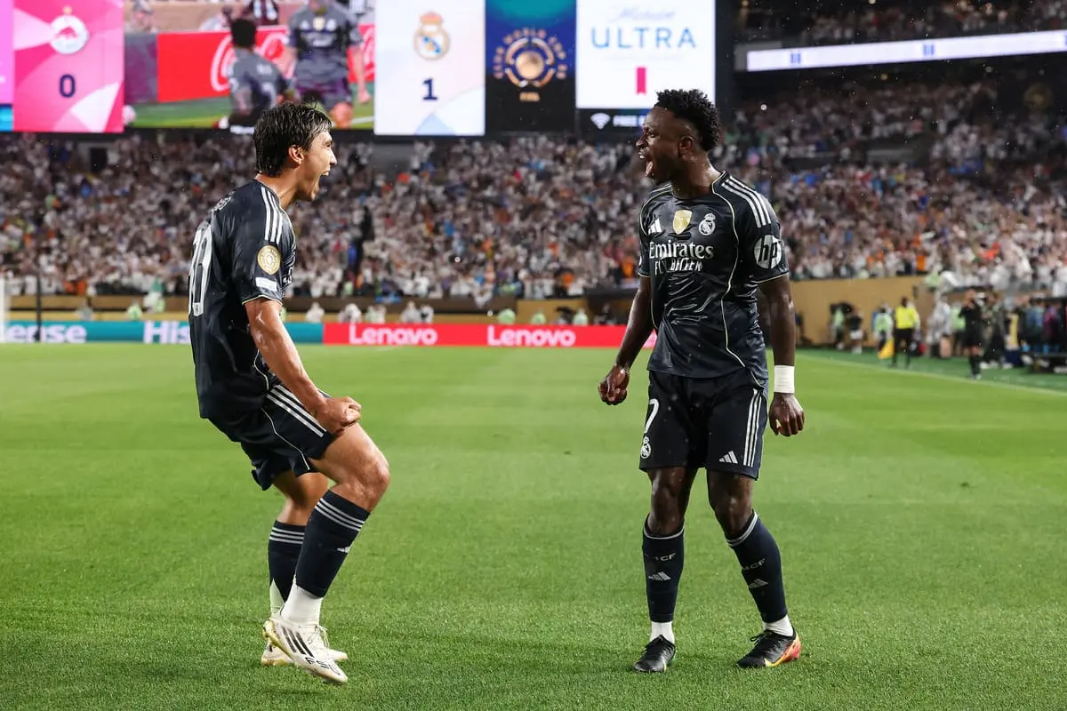 PHILADELPHIA, PENNSYLVANIA - JUNE 26: Vinicius Junior #7 of Real Madrid C.F. celebrates scoring his team's first goal with Gonzalo Garcia #30 of Real Madrid C.F. during the FIFA Club World Cup 2025 group H match between FC Red Bull Salzburg and Real Madrid CF at Lincoln Financial Field on June 26, 2025 in Philadelphia, Pennsylvania. (Photo by Francois Nel/Getty Images)
