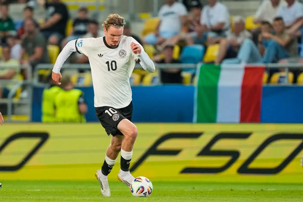 Nick Woltemade, attaquant pisté par le Real Madrid et titulaire à l'Euro U-21 avec l'Allemagne (Photo by Christian Hofer/Getty Images)