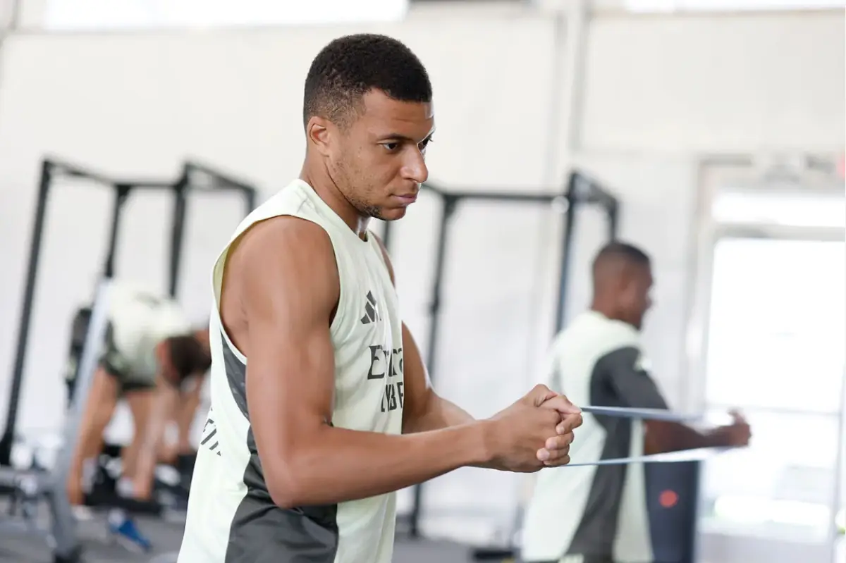 Kylian Mbappé amaigri : l'impact du virus sur son aspect physique (realmadrid.com)