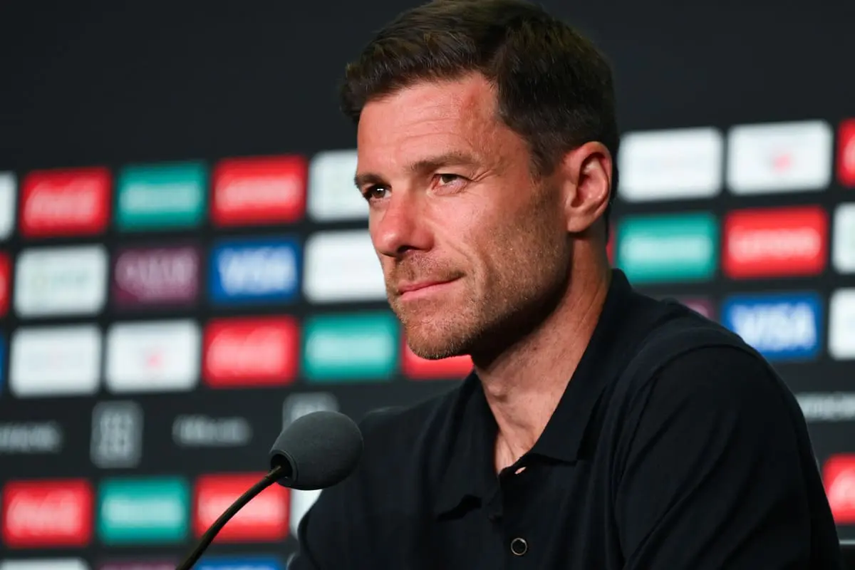 PHILADELPHIA, PENNSYLVANIA - JUNE 25: Head coach Xabi Alonso of Real Madrid CF faces the media during a press Conference ahead of their FIFA Club World Cup 2025 match against FC Salzburg at Lincoln Financial Field on June 25, 2025 in Philadelphia, Pennsylvania. (Photo by David Ramos/Getty Images).