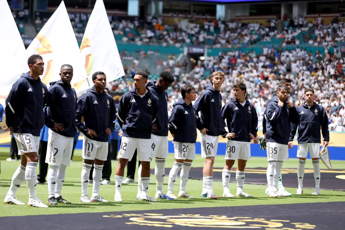 MIAMI GARDENS, FLORIDA - JUNE 18: Real Madrid C. F. players line up prior to the FIFA Club World Cup 2025 group H match between Real Madrid CF and Al Hilal at Hard Rock Stadium on June 18, 2025 in Miami Gardens, Florida. (Photo by Megan Briggs/Getty Images)