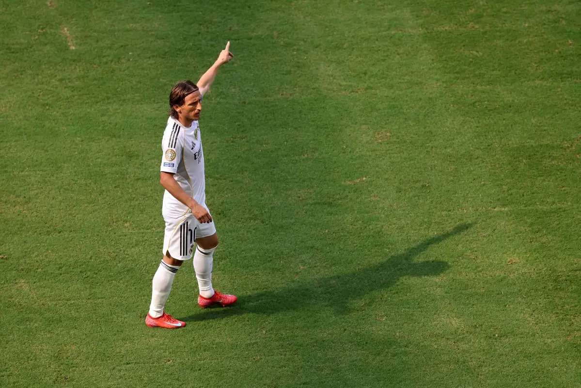 MIAMI GARDENS, FLORIDA - JUNE 18: Luka Modric #10 of Real Madrid C.F. gestures during the FIFA Club World Cup 2025 group H match between Real Madrid CF and Al Hilal at Hard Rock Stadium on June 18, 2025 in Miami Gardens, Florida. (Photo by Sandra Montanez/Getty Images)
