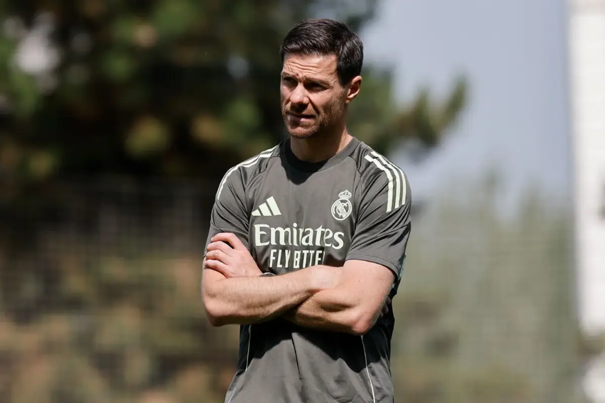 Xabi Alonso, la clé du changement selon Schuster (realmadrid.com)
