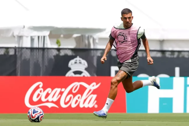 Le potentiel retour de Ceballos au Betis divise au sein du club andalou (realmadrid.com)