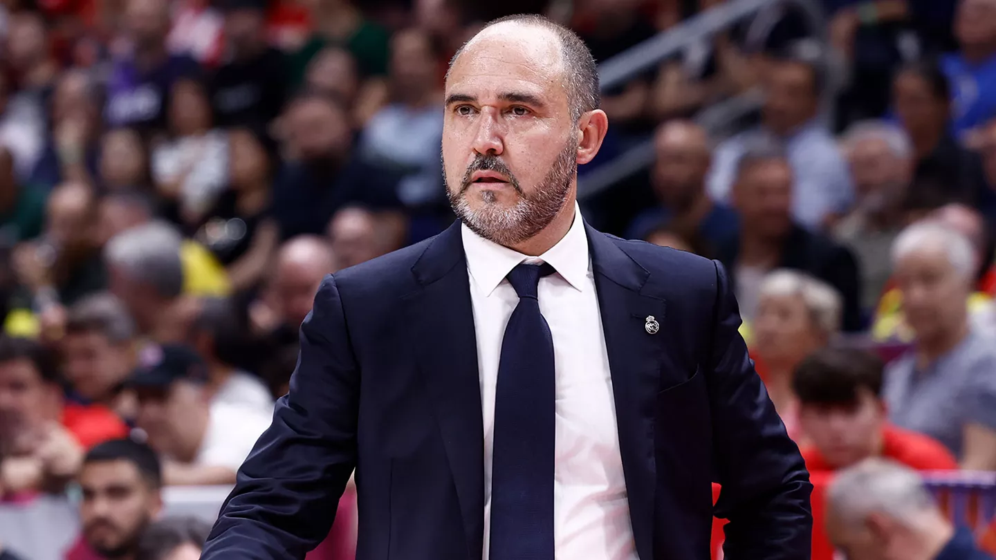 Chus Mateo, entraineur du Real Madrid Baloncesto (realmadrid.com)