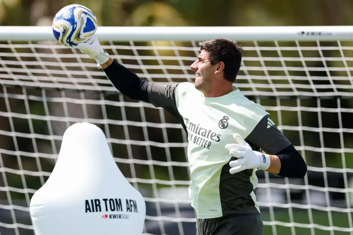 Courtois, l’éternel gardien du Real Madrid (realmadrid.com)