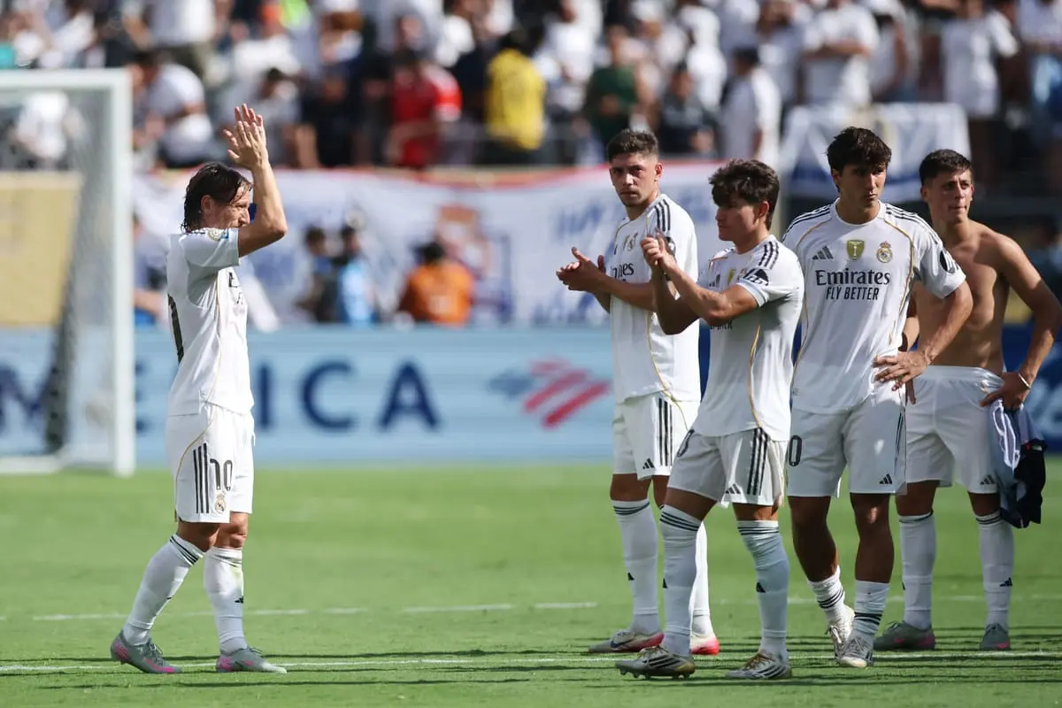 EAST RUTHERFORD, NEW JERSEY - JULY 09: Luka Modric #10 of Real Madrid C. F. reacts after the FIFA Club World Cup 2025 semi-final match between Winner Game 59 and Winner Game 60 at MetLife Stadium on July 09, 2025 in East Rutherford, New Jersey. (Photo by Alex Grimm/Getty Images)