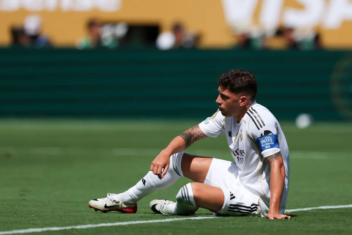 EAST RUTHERFORD, NEW JERSEY - JULY 09: Federico Valverde #8 of Real Madrid C.F. reacts during the FIFA Club World Cup 2025 semi-final match between Paris Saint-Germain and Real Madrid CF at MetLife Stadium on July 09, 2025 in East Rutherford, New Jersey. (Photo by Dan Mullan/Getty Images)