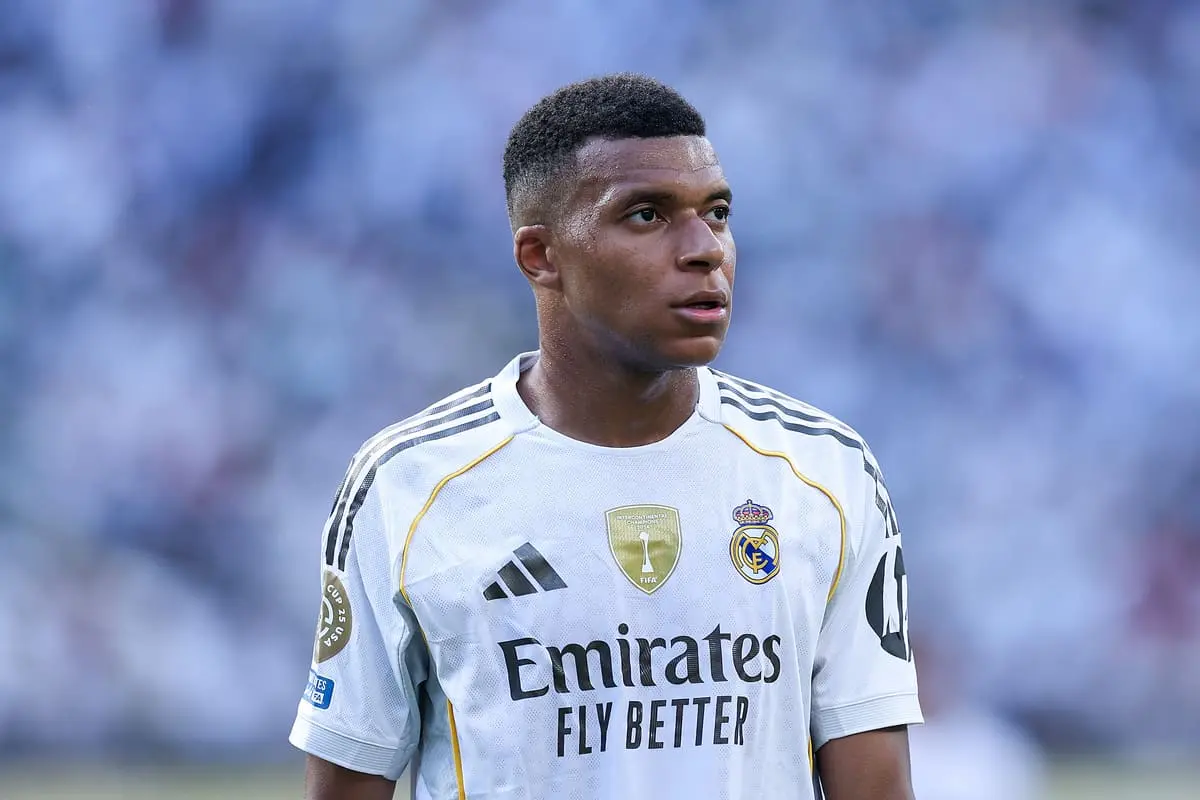 EAST RUTHERFORD, NEW JERSEY - JULY 09: Kylian Mbappe #9 of Real Madrid C.F. during the FIFA Club World Cup 2025 semi-final match between Paris Saint-Germain and Real Madrid CF at MetLife Stadium on July 09, 2025 in East Rutherford, New Jersey. (Photo by Buda Mendes/Getty Images).