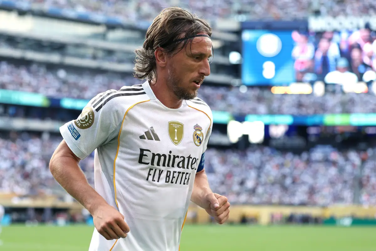 Modric a disputé son dernier match avec le Real Madrid face au PSG (Photo by Buda Mendes/Getty Images)