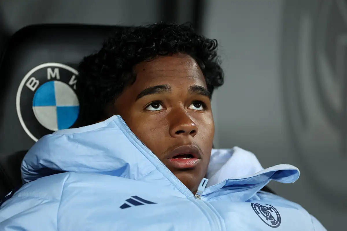 MADRID, SPAIN - APRIL 20: Endrick of Real Madrid CF looks on prior to the LaLiga match between Real Madrid CF and Athletic Club at Estadio Santiago Bernabeu on April 20, 2025 in Madrid, Spain. (Photo by Florencia Tan Jun/Getty Images)