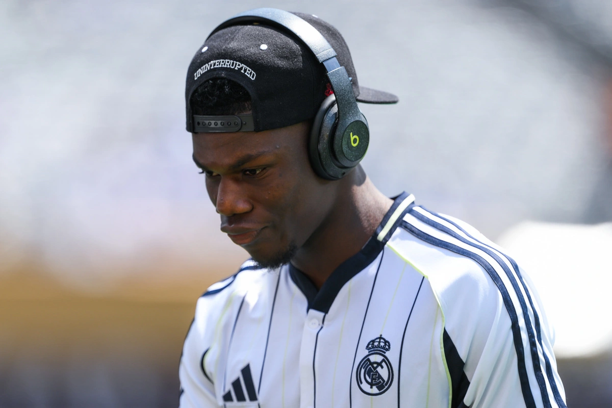 EAST RUTHERFORD, NEW JERSEY - JULY 05: Aurélien Tchouaméni of Real Madrid inspects the pitch prior to the FIFA Club World Cup 2025 quarter-final match between Real Madrid CF and Borussia Dortmund at MetLife Stadium on July 05, 2025 in East Rutherford, New Jersey.
