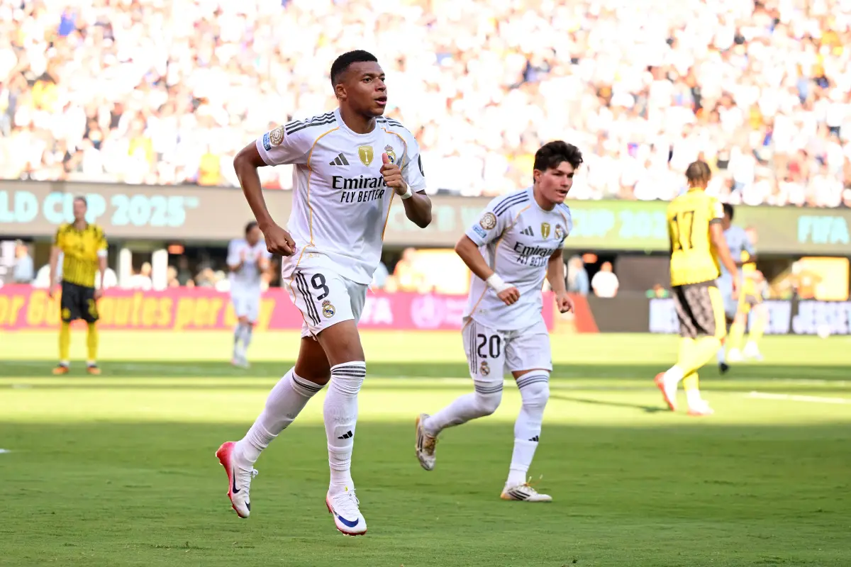 EAST RUTHERFORD, NEW JERSEY - JULY 05: Kylian Mbappe #9 of Real Madrid C.F. celebrates scoring his team's third goal during the FIFA Club World Cup 2025 quarter-final match between Real Madrid CF and Borussia Dortmund at MetLife Stadium on July 05, 2025 in East Rutherford, New Jersey. (Photo by David Ramos/Getty Images)