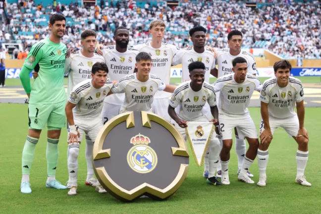 MIAMI GARDENS, FLORIDA - JULY 01: Players of Real Madrid C. F. pose for a team photograph prior to the FIFA Club World Cup 2025 round of 16 match between Real Madrid CF and Juventus FC at Hard Rock Stadium on July 01, 2025 in Miami Gardens, Florida. (Photo by Megan Briggs/Getty Images)