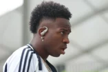 MIAMI GARDENS, FLORIDA - JULY 01: Vinicius Junior #7 of Real Madrid C. F. arrives prior to the FIFA Club World Cup 2025 round of 16 match between Real Madrid CF and Juventus FC at Hard Rock Stadium on July 01, 2025 in Miami Gardens, Florida. (Photo by Michael Reaves/Getty Images)