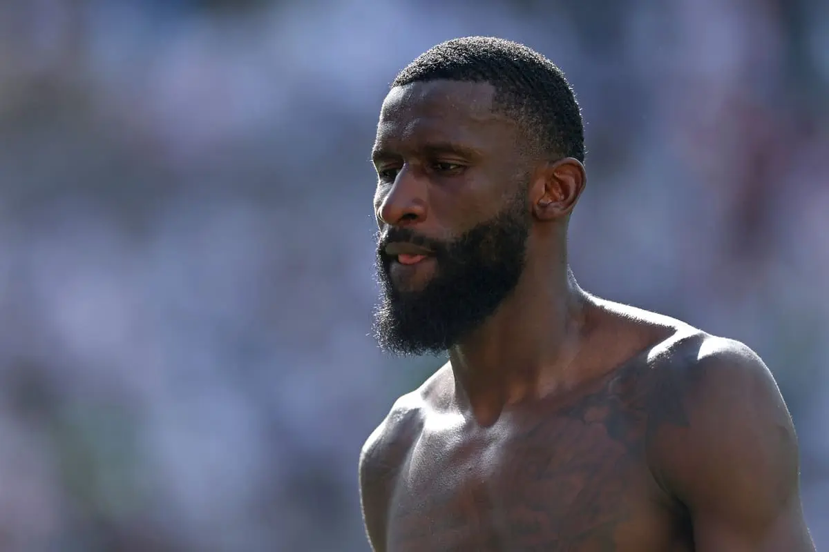 EAST RUTHERFORD, NEW JERSEY - JULY 09: Antonio Ruediger #22 of Real Madrid C.F. looks dejected after the team's defeat during the FIFA Club World Cup 2025 semi-final match between Paris Saint-Germain and Real Madrid CF at MetLife Stadium on July 09, 2025 in East Rutherford, New Jersey. (Photo by Buda Mendes/Getty Images)