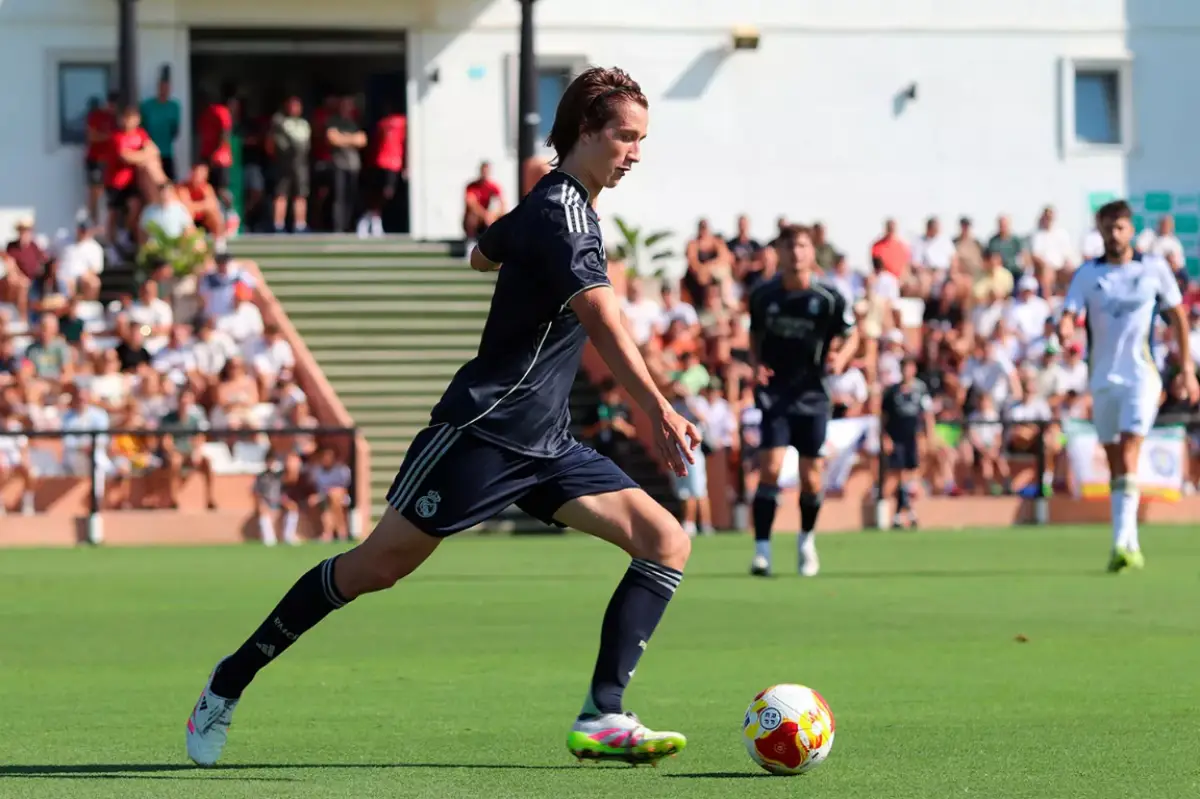 Joan Martínez signe un comeback remarquable (realmadrid.com)