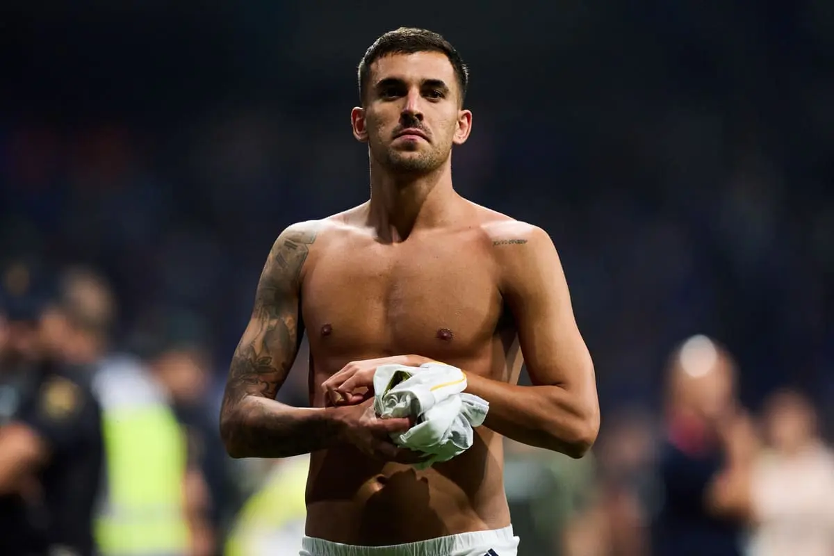 OVIEDO, SPAIN - AUGUST 24: Daniel Ceballos of Real Madrid looks on durin the LaLiga EA Sports match between Real Oviedo and Real Madrid CF at Carlos Tartiere on August 24, 2025 in Oviedo, Spain. (Photo by Juan Manuel Serrano Arce/Getty Images)