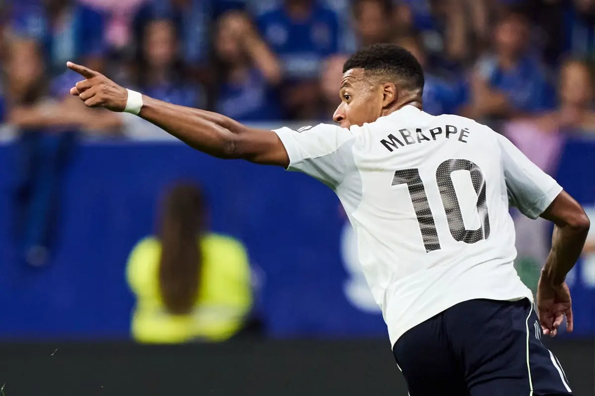 OVIEDO, SPAIN - AUGUST 24: Kylian Mbappe of Real Madrid celebrates scoring his team's second goal during the LaLiga EA Sports match between Real Oviedo and Real Madrid CF at Carlos Tartiere on August 24, 2025 in Oviedo, Spain. (Photo by Juan Manuel Serrano Arce/Getty Images)