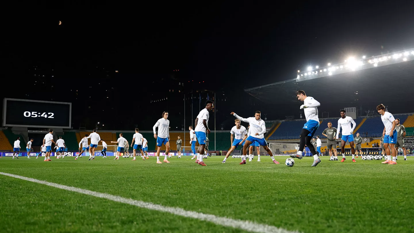 Le Real Madrid à l'entraînement avant d'affronter le Kaïrat Almaty. (realmadrid.com)