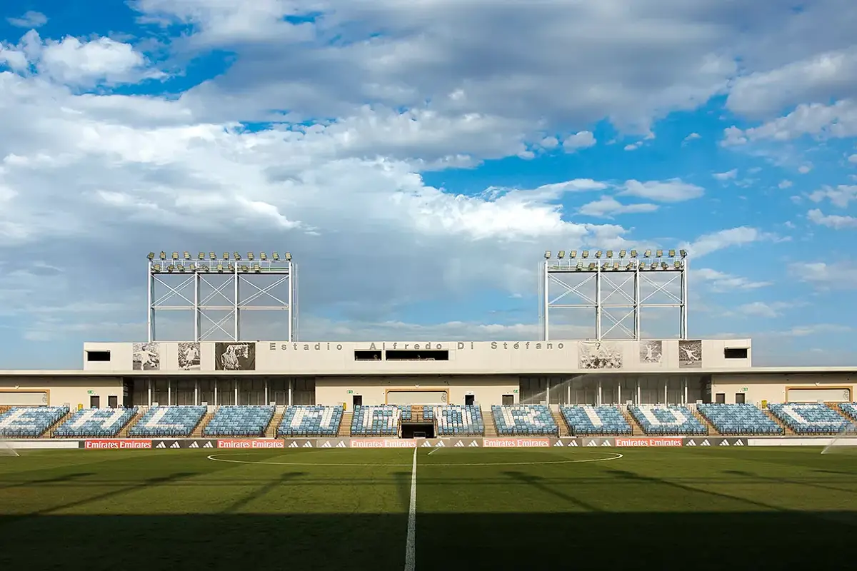 La rencontre Real Madrid Castilla – Racing de Ferrol reportée (realmadrid.com)