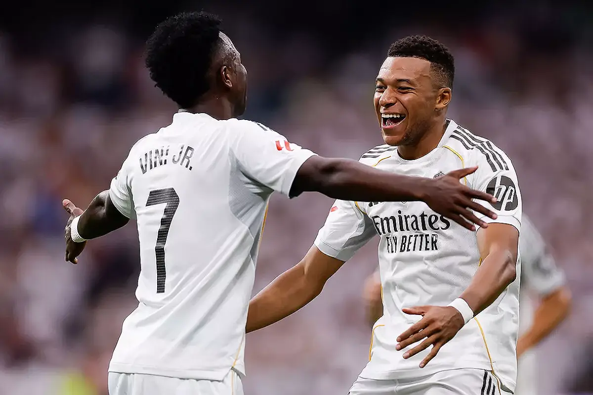 Victoire face à l'Espanyol : le Real Madrid reçu 5 sur 5 (realmadrid.com)