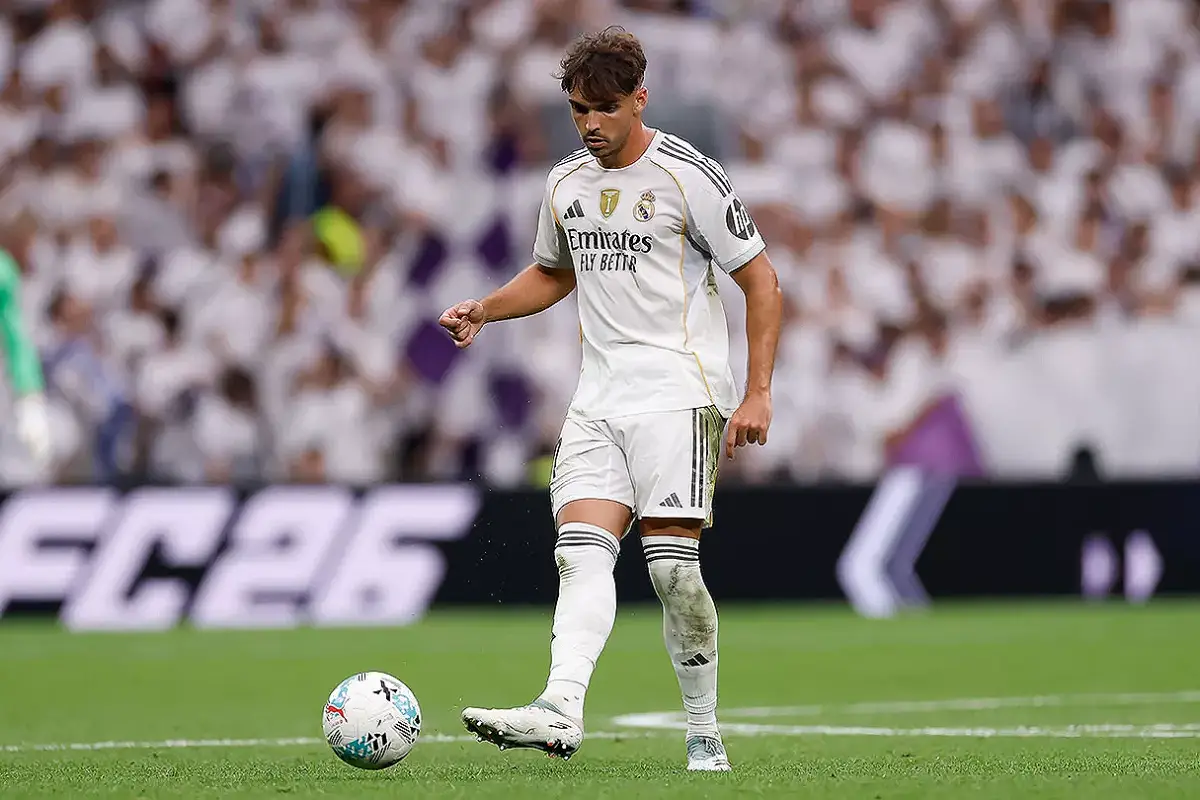 Raúl Asencio : "Nous devons continuer sur cette bonne lancée" (realmadrid.com)