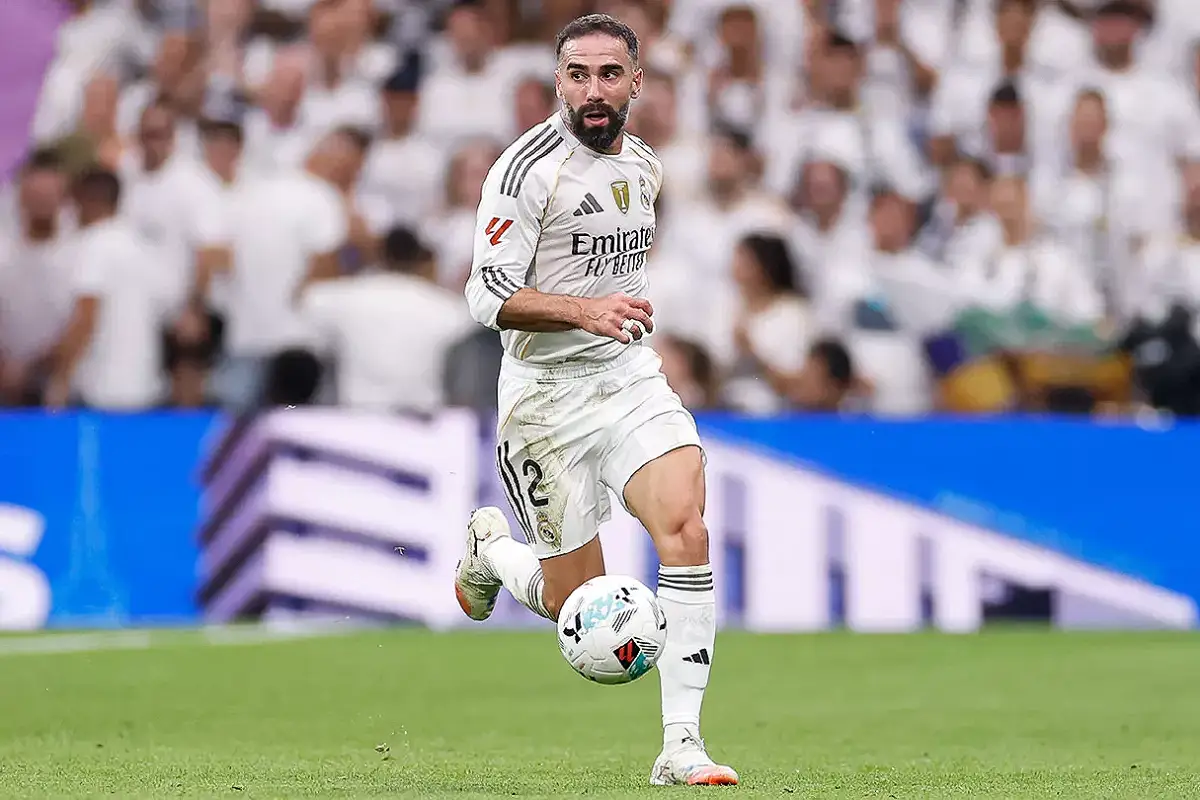 Carvajal : "Je tiens à présenter mes excuses pour mon expulsion face à Marseille" (realmadrid.com)