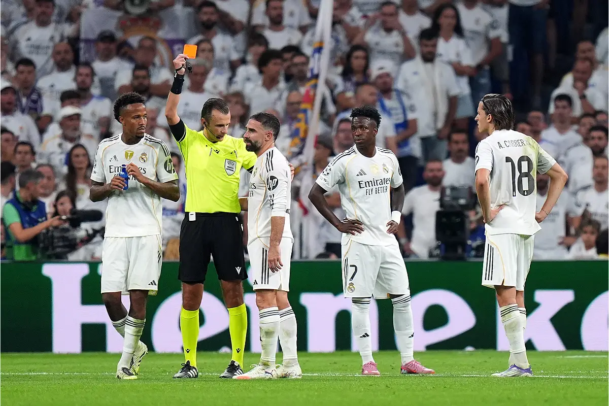 Le Real Madrid lors de l'expulsion de Carvajal mardi soir (Photo by Angel Martinez/Getty Images).