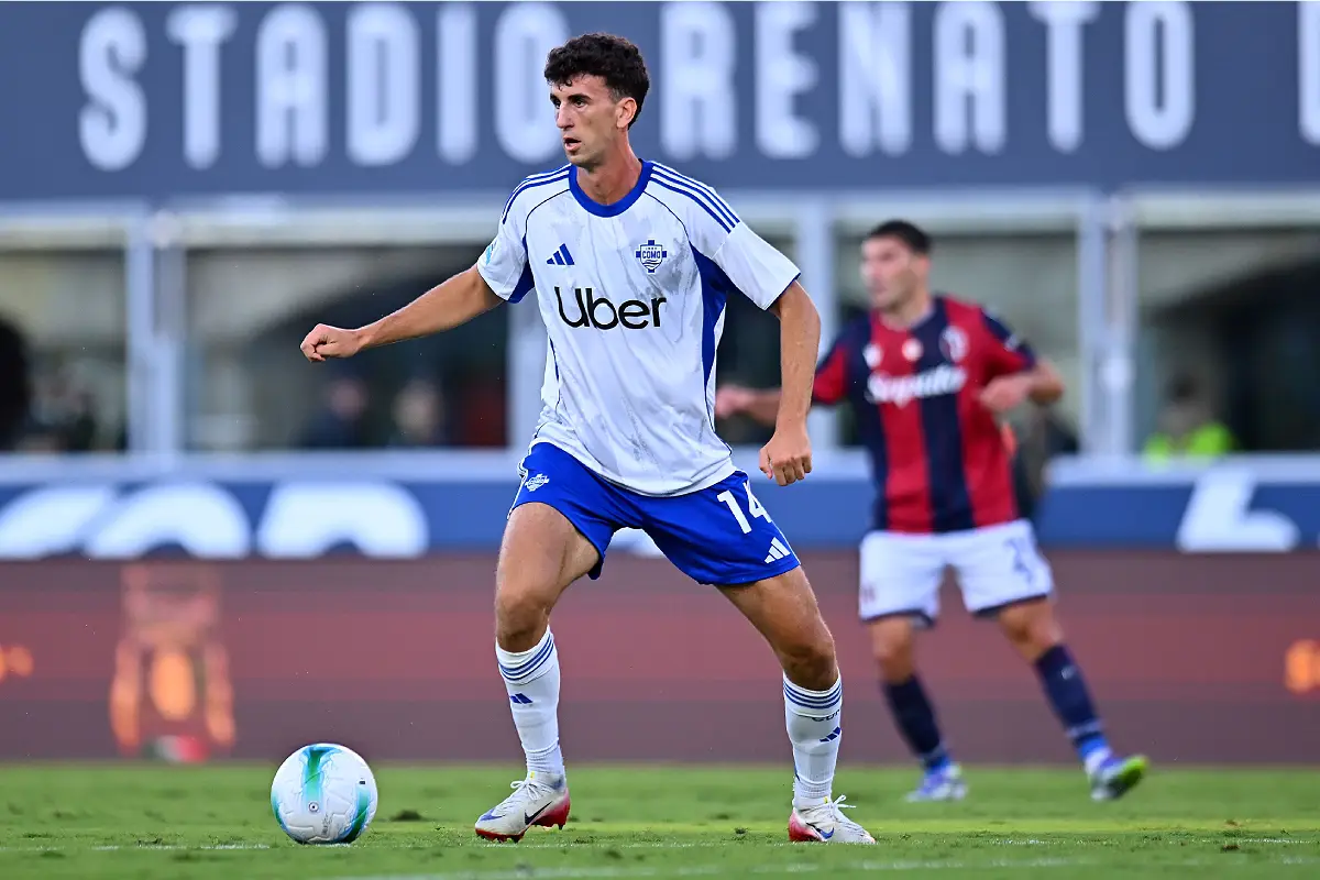 BOLOGNA, ITALY - AUGUST 30: Jacobo Ramón of Como 1907 during the Serie A match between Bologna FC 1909 and Como 1907 at Renato Dall'Ara Stadium on August 30, 2025 in Bologna, Italy. (Photo by Alessandro Sabattini/Getty Images)