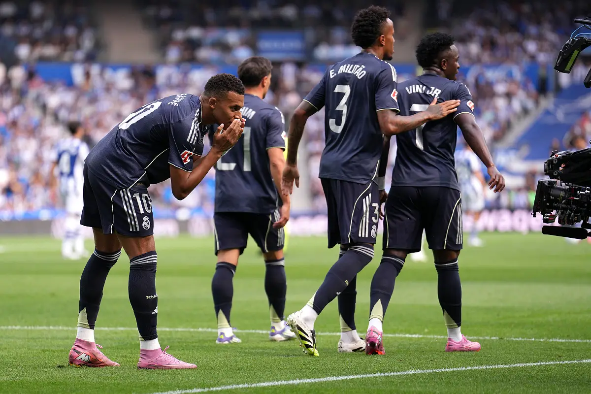 SAN SEBASTIAN, SPAIN - SEPTEMBER 13: Kylian Mbappe of Real Madrid celebrates scoring his team's first goal in the LaLiga EA Sports match between Real Sociedad and Real Madrid CF at Reale Arena on September 13, 2025 in San Sebastian, Spain. (Photo by Juan Manuel Serrano Arce/Getty Images)