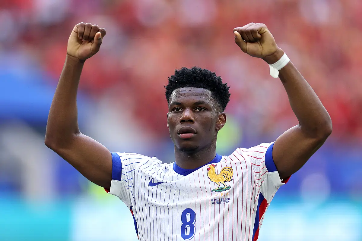 DUSSELDORF, GERMANY - JULY 01: Aurelien Tchouameni of France celebrates victory after the UEFA EURO 2024 round of 16 match between France and Belgium at Düsseldorf Arena on July 01, 2024 in Dusseldorf, Germany. (Photo by Dean Mouhtaropoulos/Getty Images)