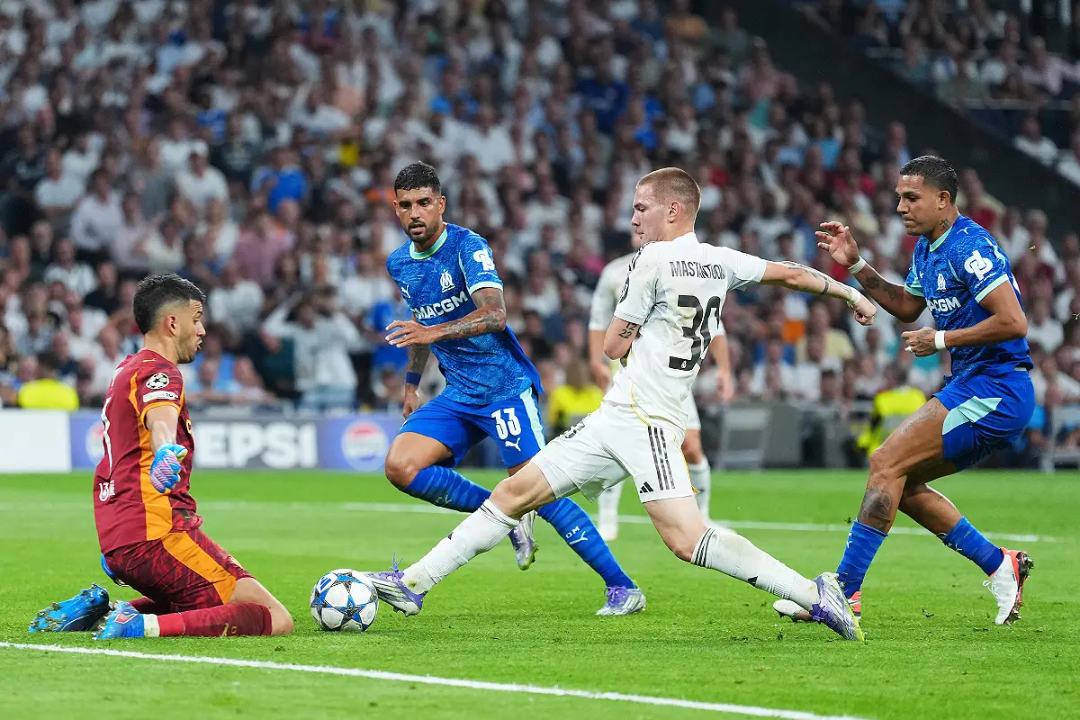 MADRID, SPAIN - SEPTEMBER 16: Franco Mastantuono of Real Madrid has a shot saved by Geronimo Rulli of Olympique de Marseille during the UEFA Champions League 2025/26 League Phase MD1 match between Real Madrid C.F. and Olympique de Marseille at Estadio Santiago Bernabeu on September 16, 2025 in Madrid, Spain. (Photo by Angel Martinez/Getty Images)