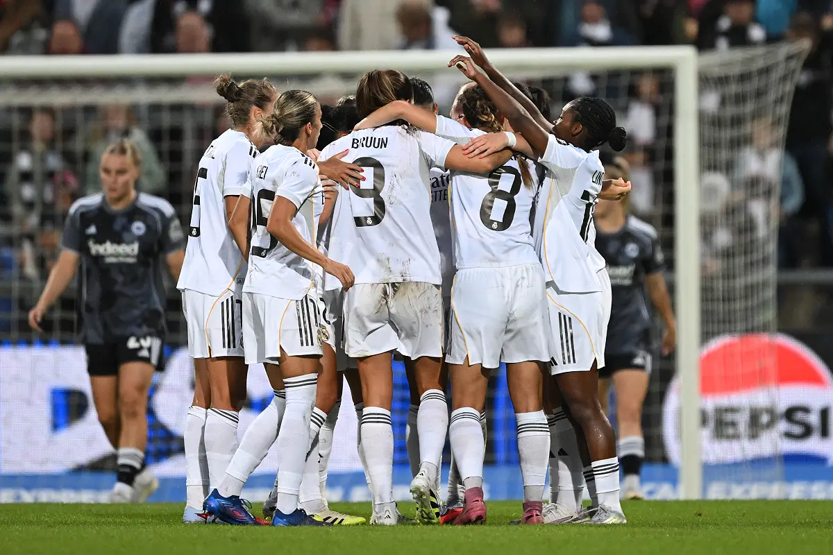 FRANKFURT AM MAIN, GERMANY - SEPTEMBER 11: Signe Bruun of Real Madrid celebrates scoring her team's second goal with teammates during the UEFA Women's Champions League qualifier match between Eintracht Frankfurt and Real Madrid at Stadion am Brentanobad on September 11, 2025 in Frankfurt am Main, Germany. (Photo by Christian Kaspar-Bartke/Getty Images)