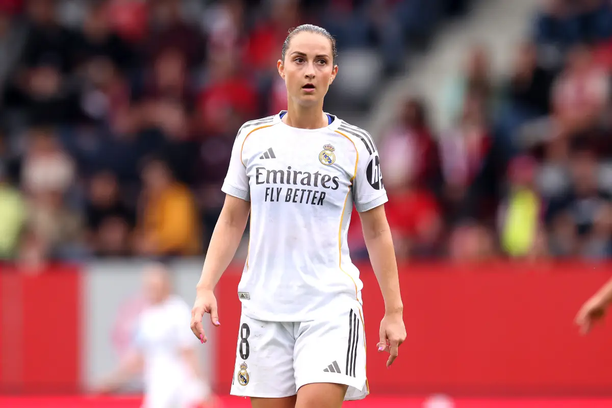 MUNICH, GERMANY - AUGUST 21: Sara Däbritz of Real Madrid looks on during the Women's pre-season friendly match between FC Bayern München and Real Madrid CF at FCB Campus on August 21, 2025 in Munich, Germany. (Photo by Alexander Hassenstein/Getty Images)